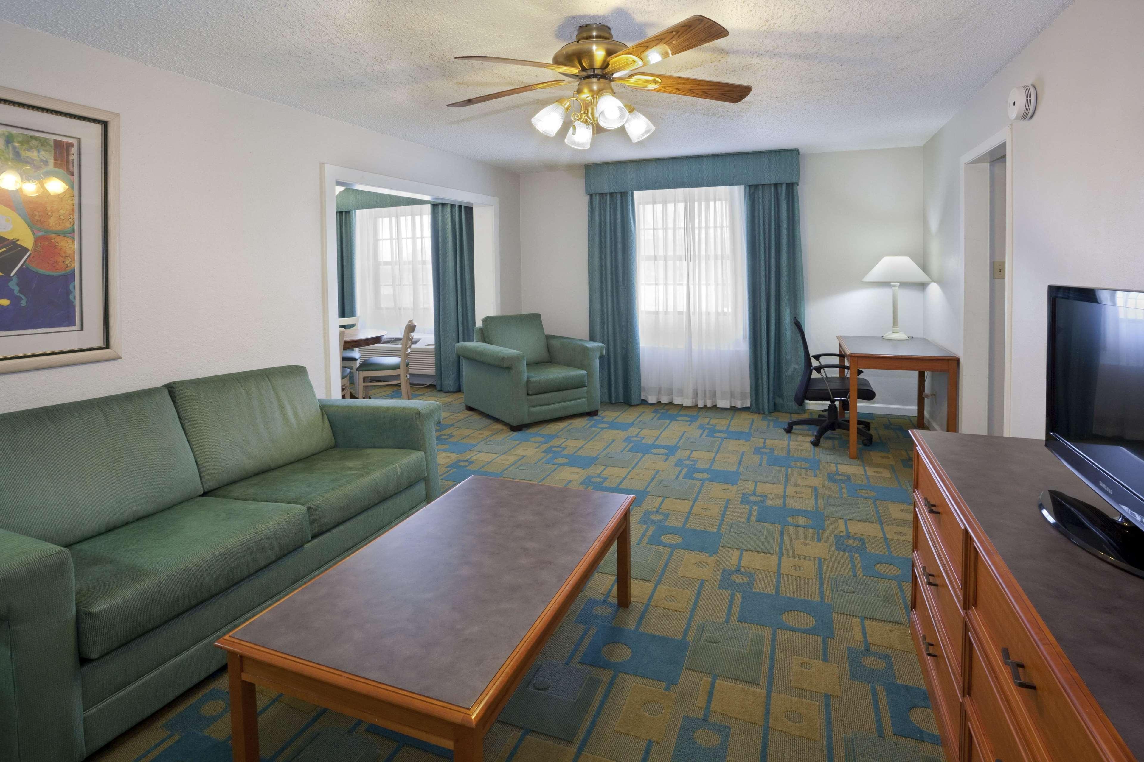La Quinta Inn By Wyndham Omaha West Eksteriør billede