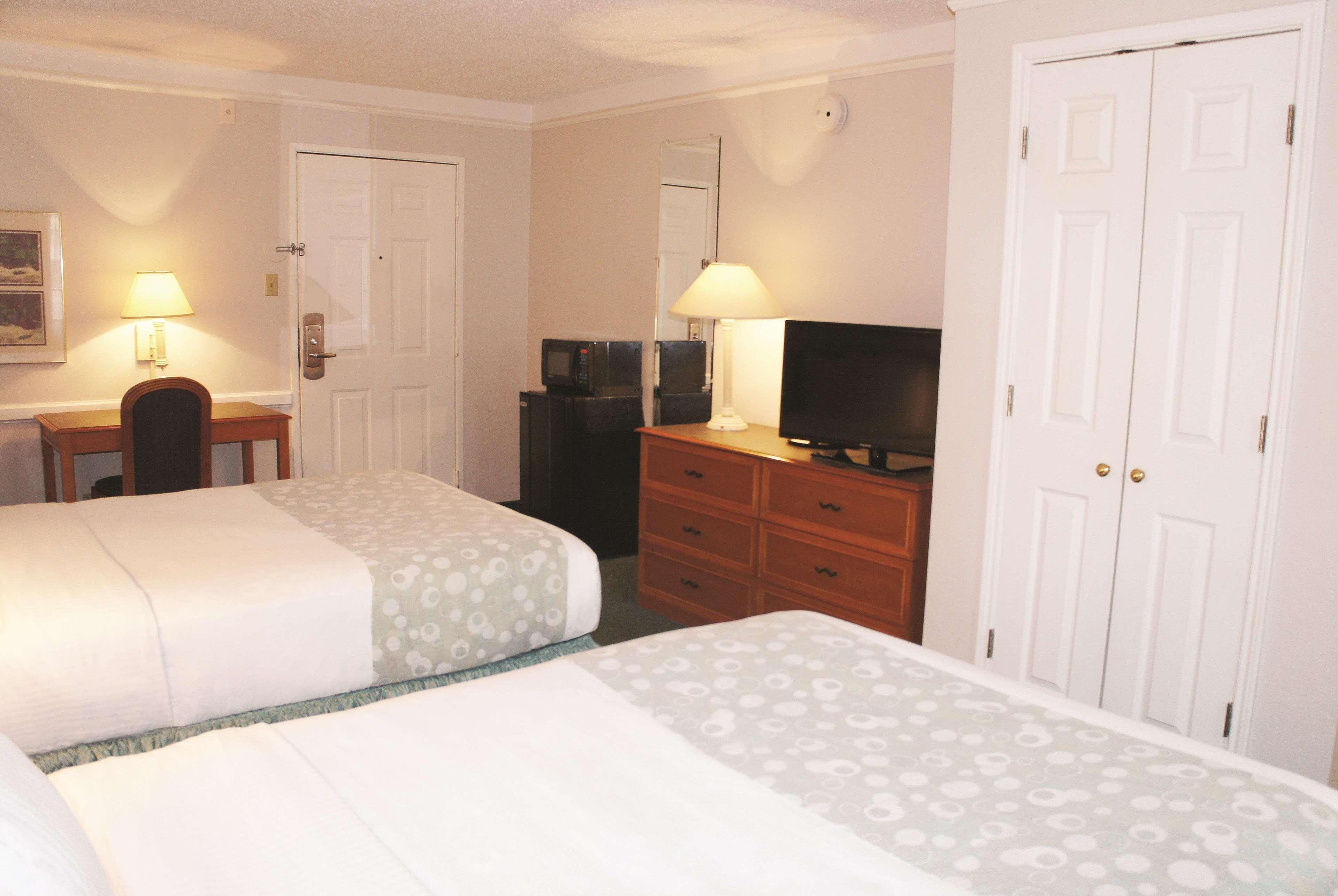 La Quinta Inn By Wyndham Omaha West Eksteriør billede
