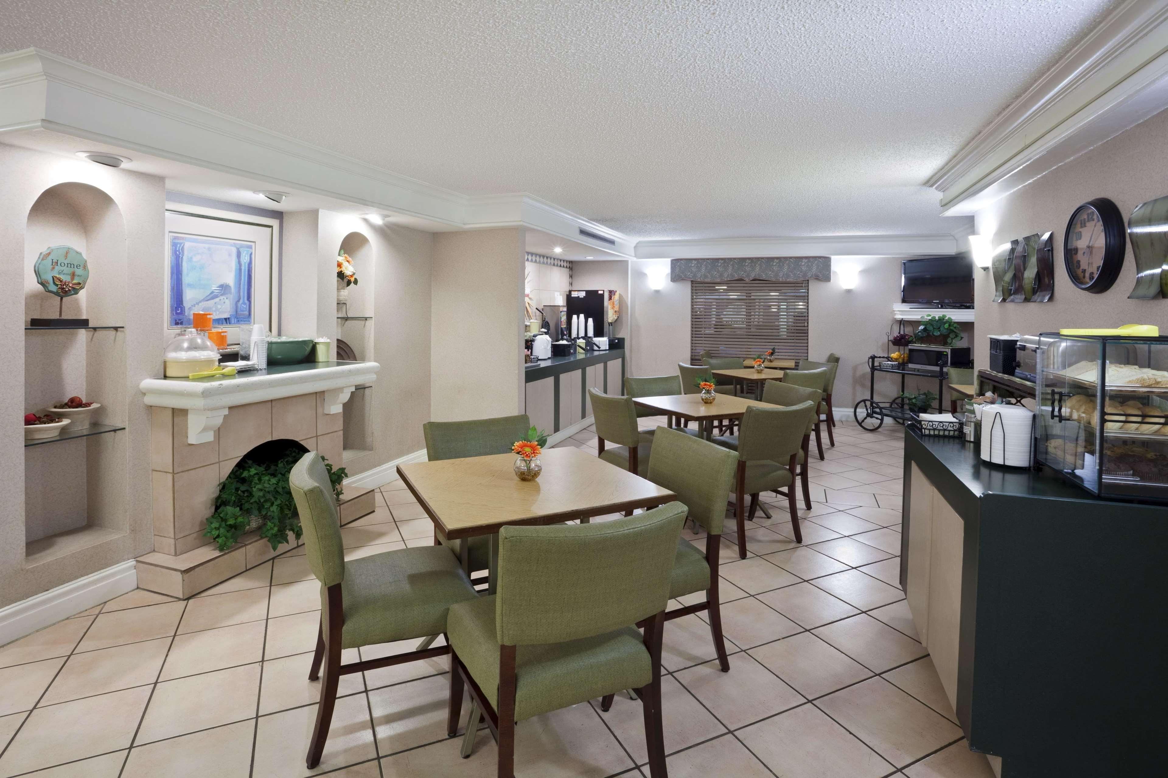 La Quinta Inn By Wyndham Omaha West Eksteriør billede